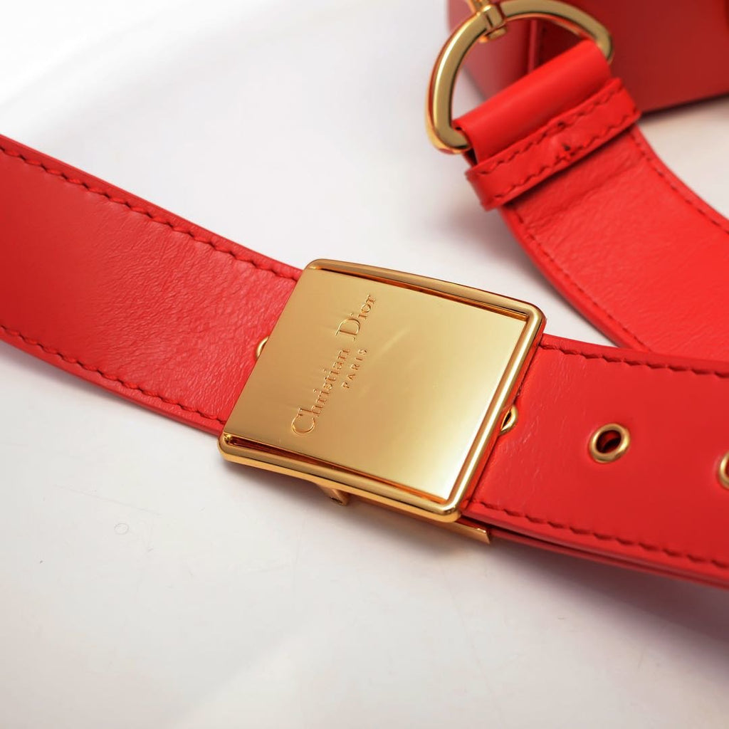 30 モンテーニュ フラップ バッグ