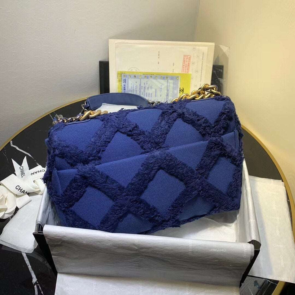 19 デニム ミディアム フラップバッグ