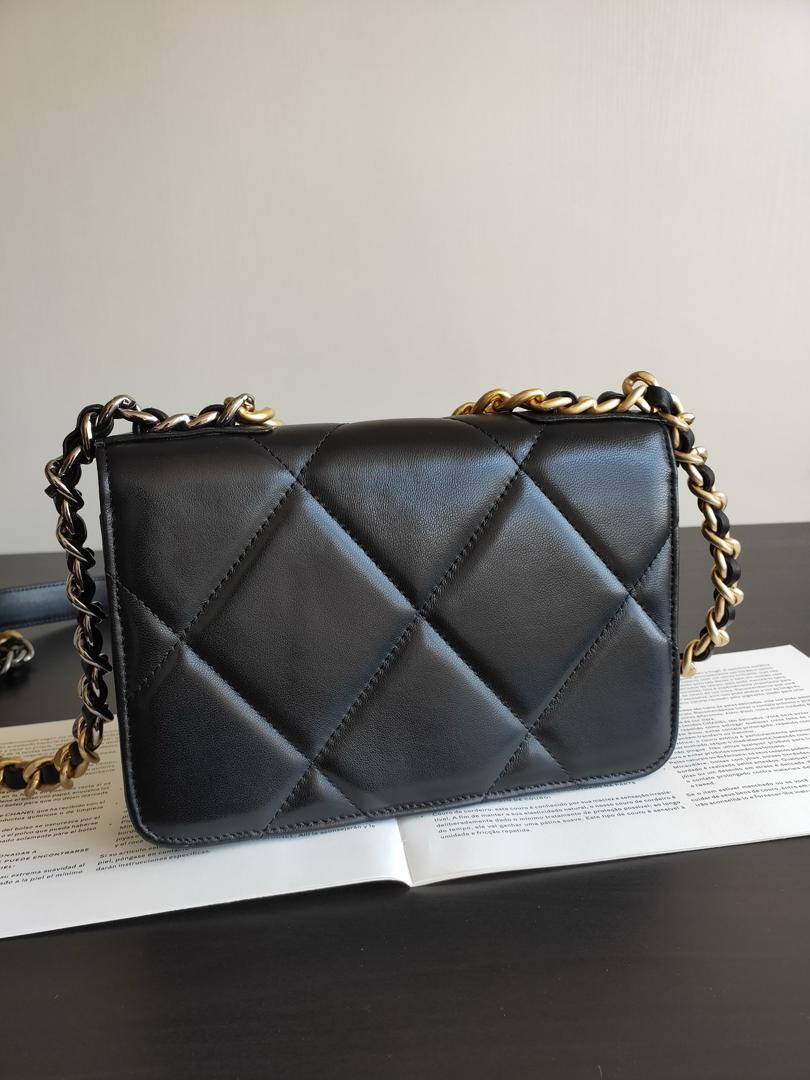 19 ウォレット オン チェーン WOC バッグ