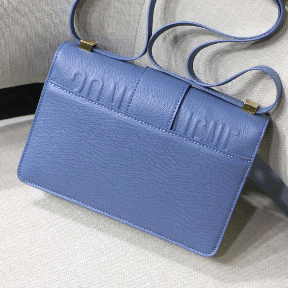 30 モンテーニュ バッグ